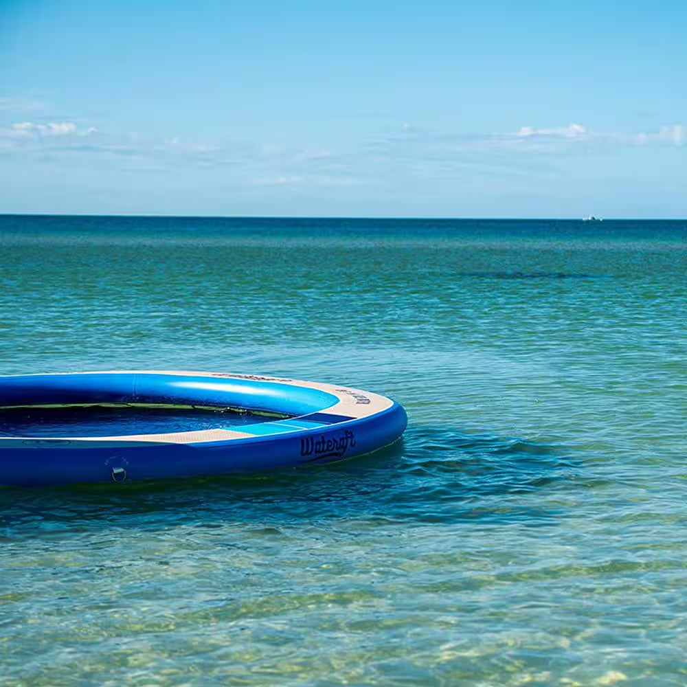 Inflatable Dock with Mesh Net Center